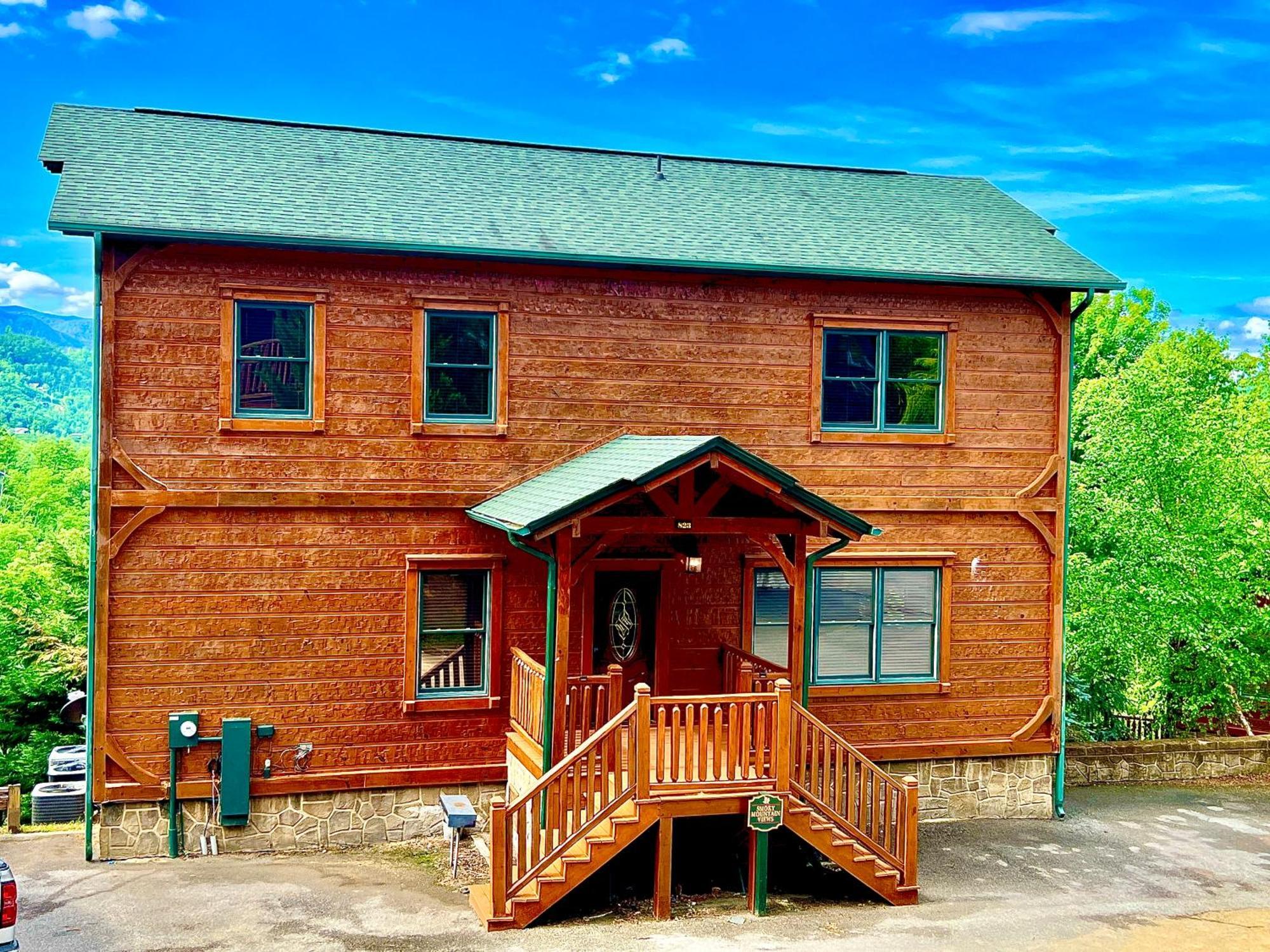 Smoky Mountain Views Villa แกตลิงเบิร์ก ภายนอก รูปภาพ